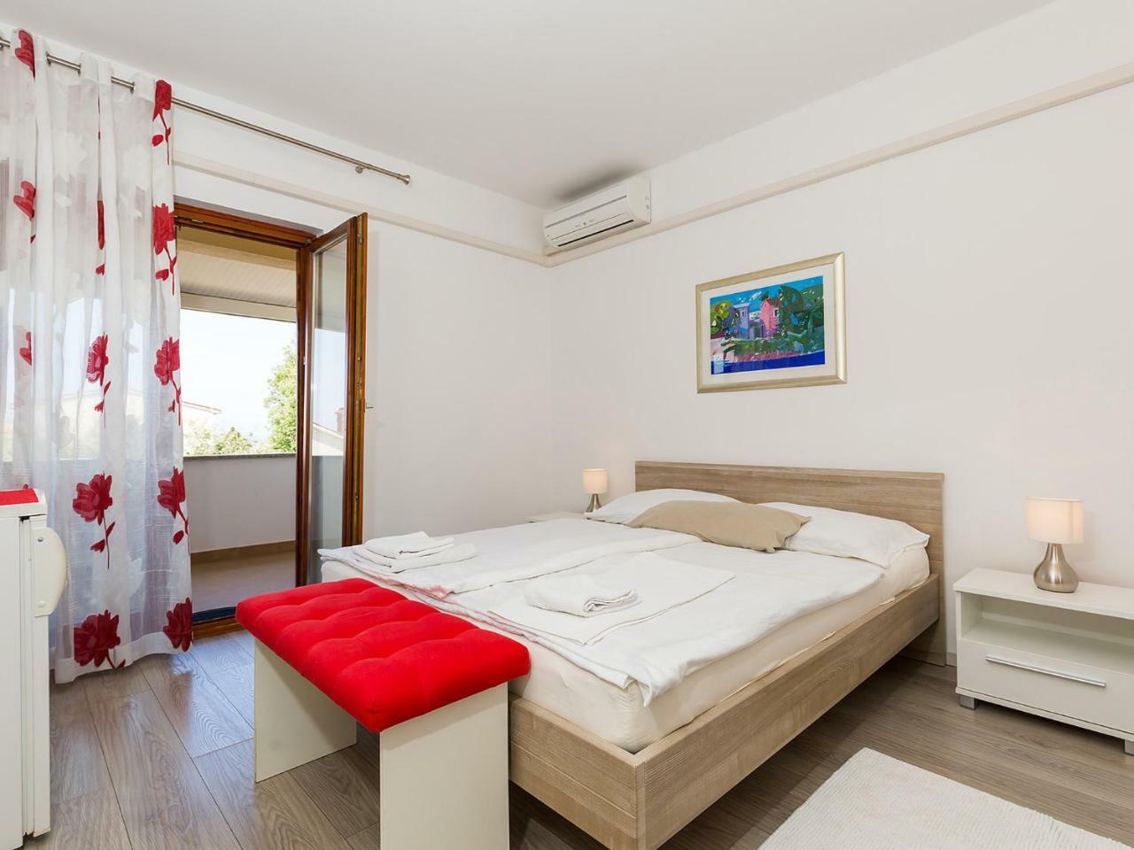 Ulika Rooms & Apartments Poreč Exterior foto