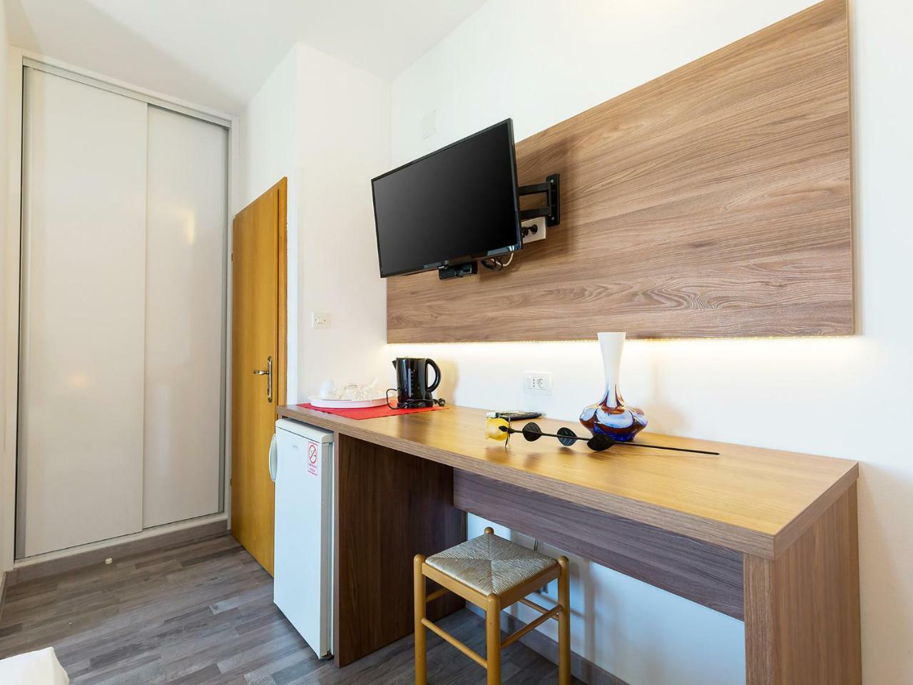 Ulika Rooms & Apartments Poreč Exterior foto